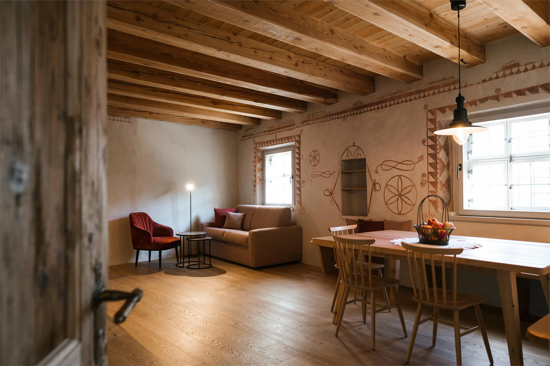St. Vigilius modern historic apartments Nals 2 suedtirol.info