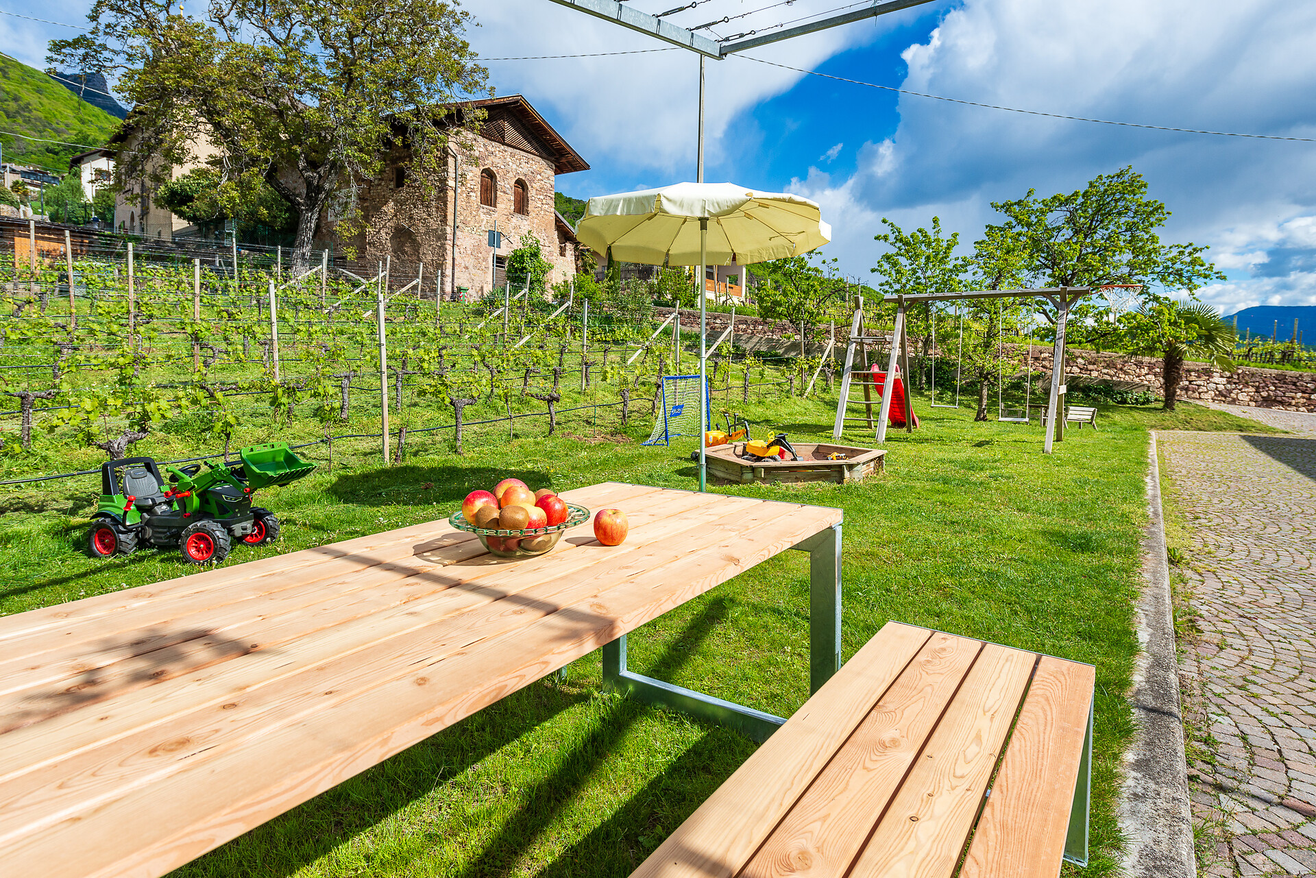 Söllerhof Tramin an der Weinstraße 14 suedtirol.info