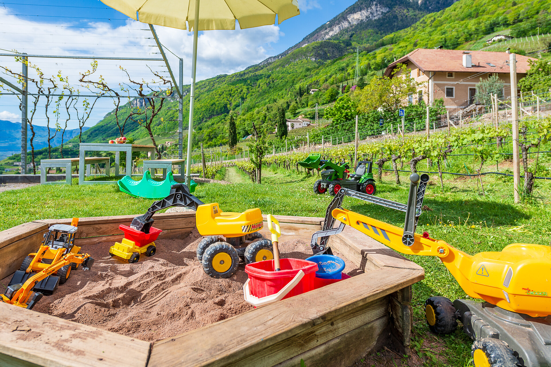 Söllerhof Tramin an der Weinstraße 13 suedtirol.info