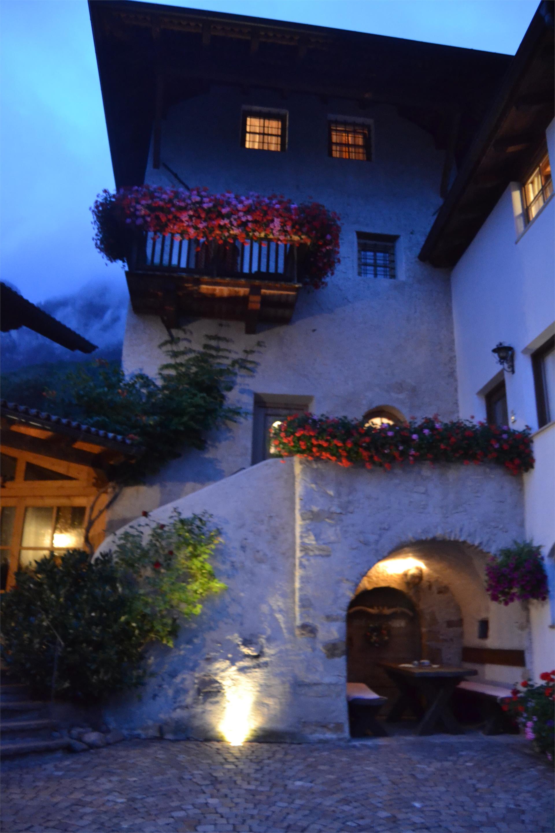 Schmalzerhof Eppan an der Weinstraße 7 suedtirol.info