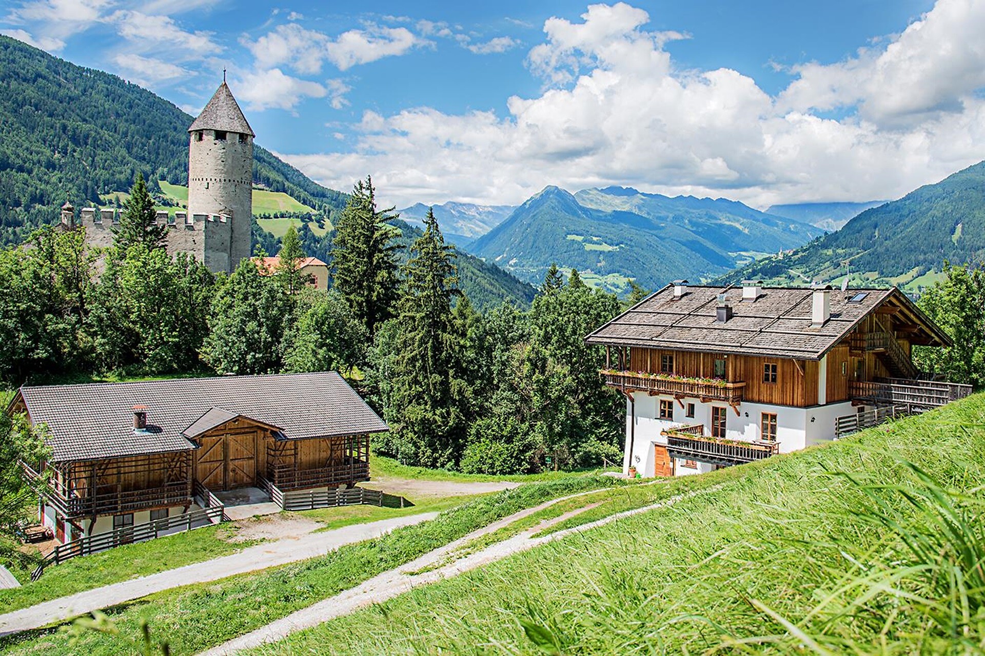 External view Sprechenstein