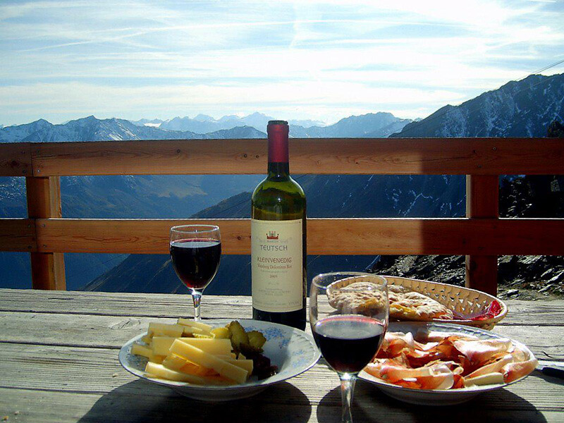 Rifugio Similaun Senales 2 suedtirol.info