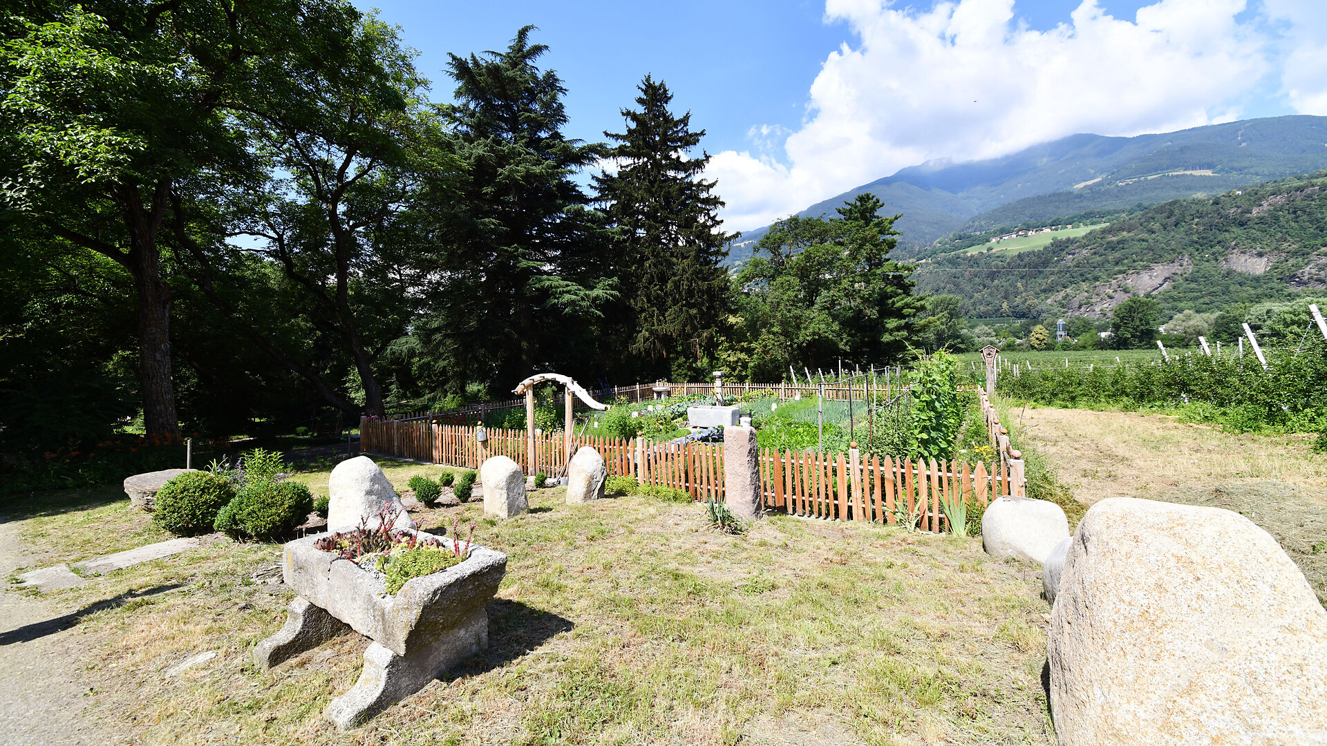 Castel Campan