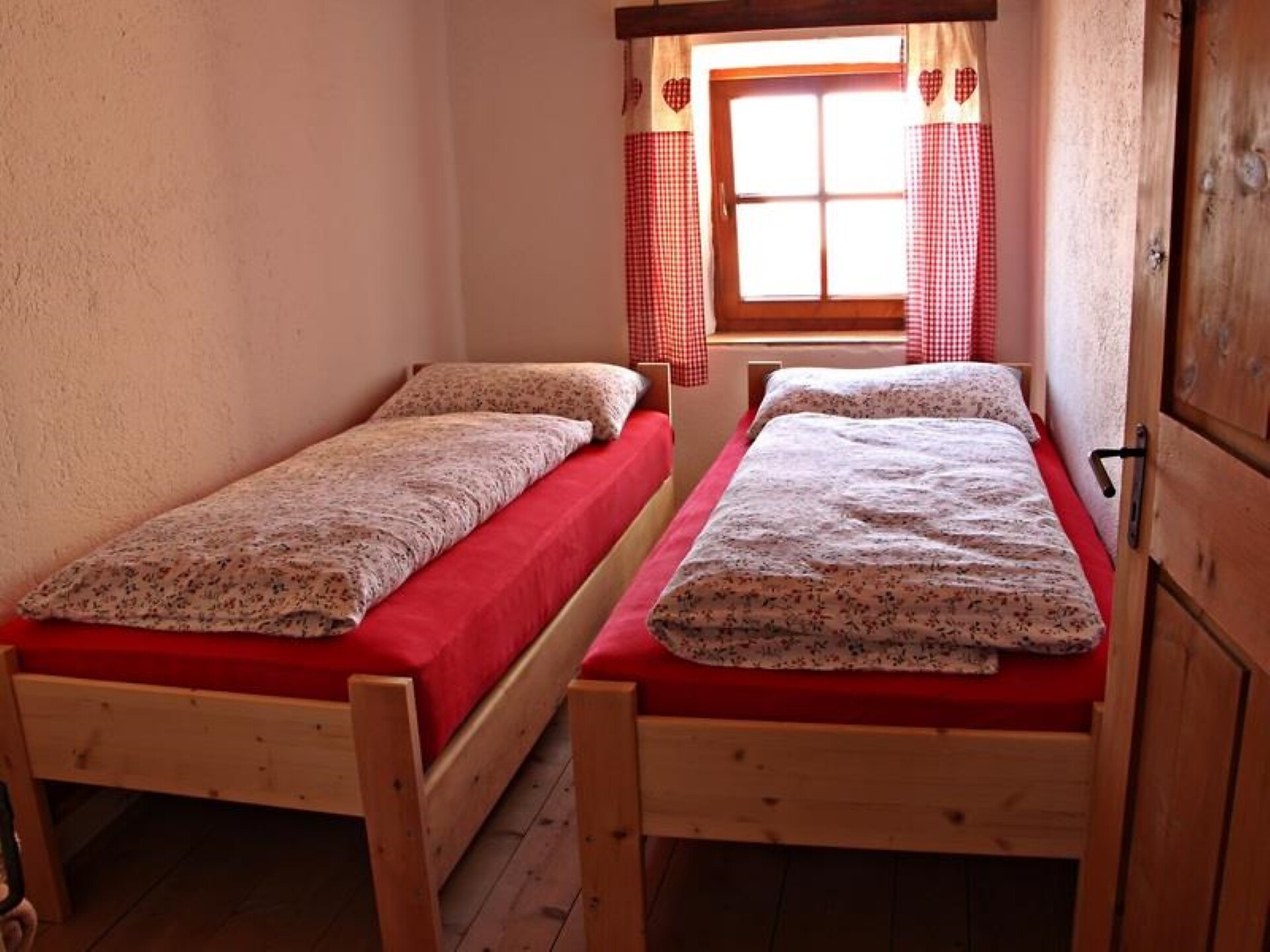 Schutzhaus Latzfonser Kreuz Klausen/Chiusa 3 suedtirol.info