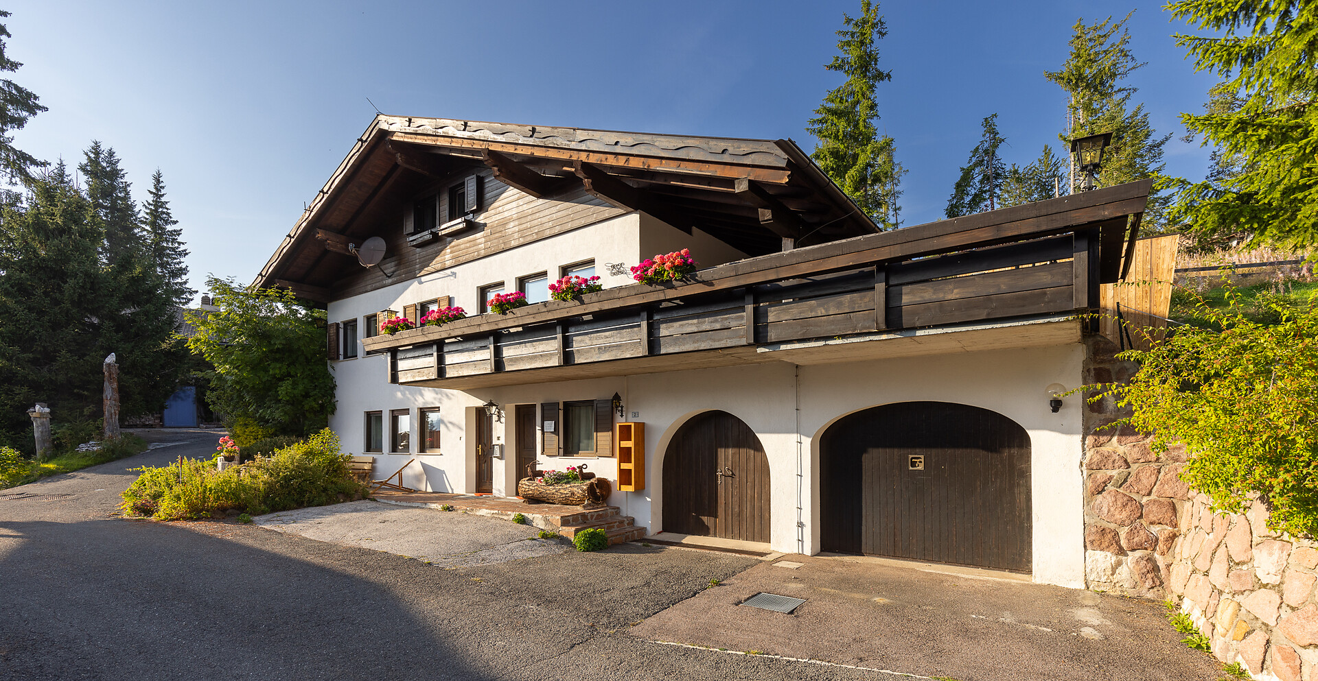 Sirena Carezza Apartments