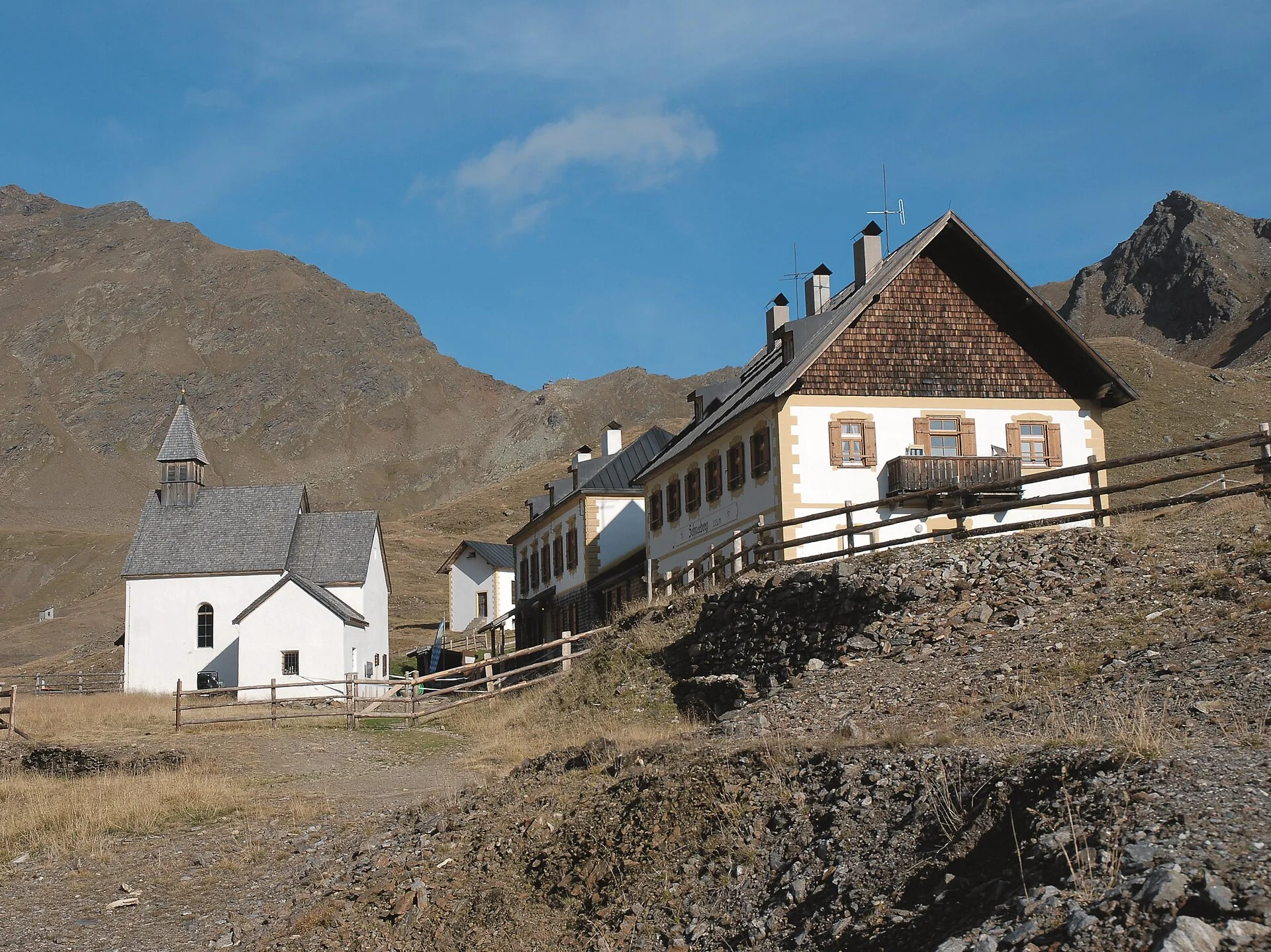 Rifugio Monteneve Moso in Passiria 1 suedtirol.info