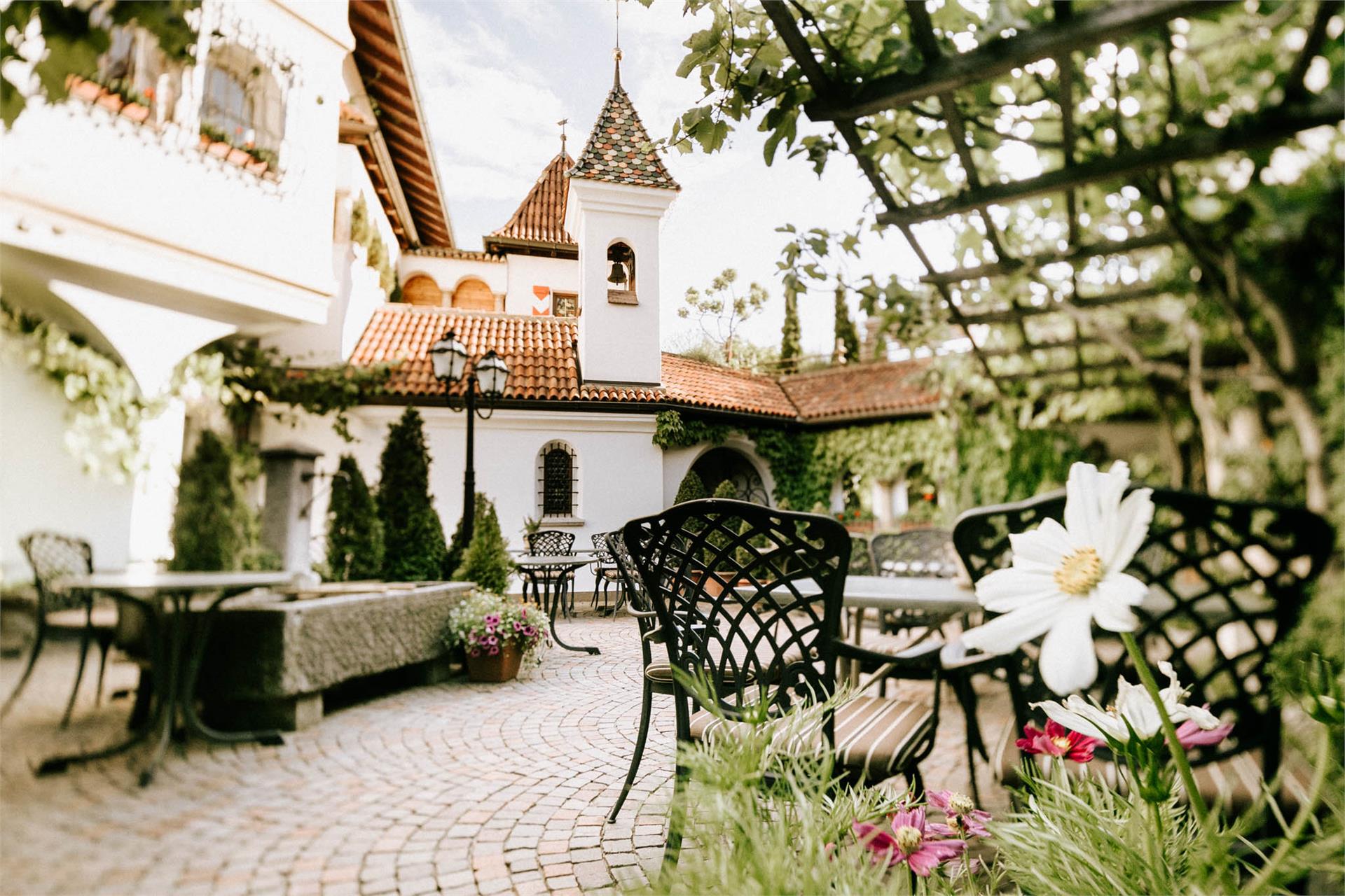 Hotel Ansitz Schulerhof Plaus 3 suedtirol.info