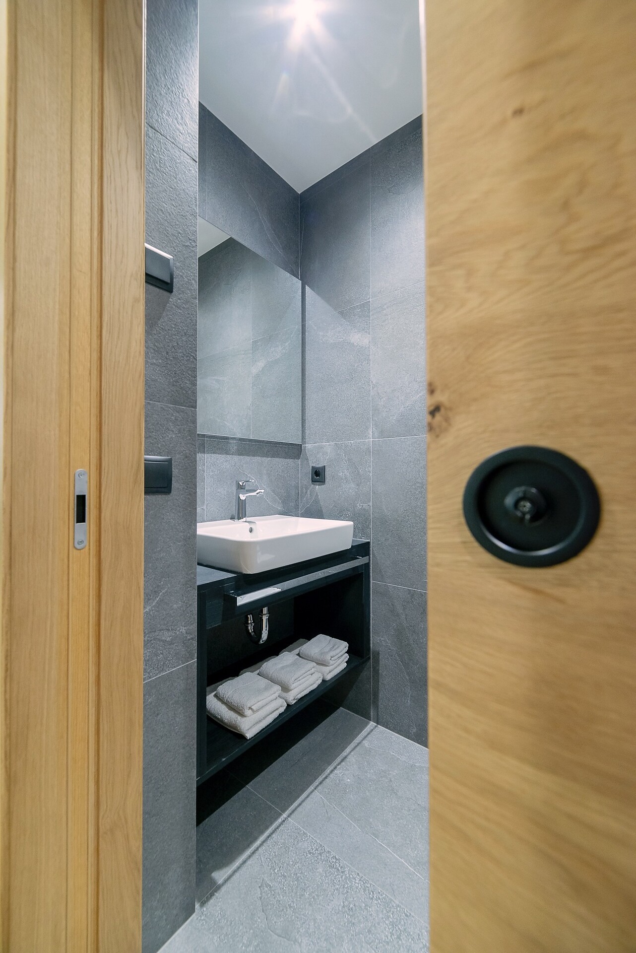 Apartment Obsidian