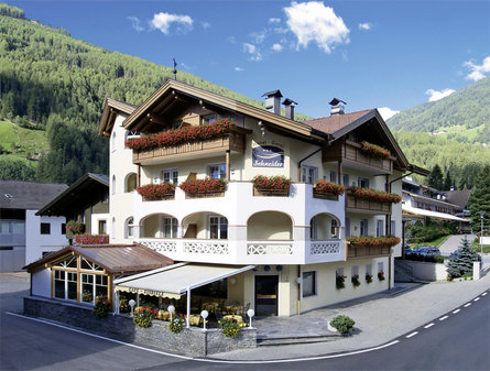 Schneider Hotel Garni Ahrntal/Valle Aurina 1 suedtirol.info