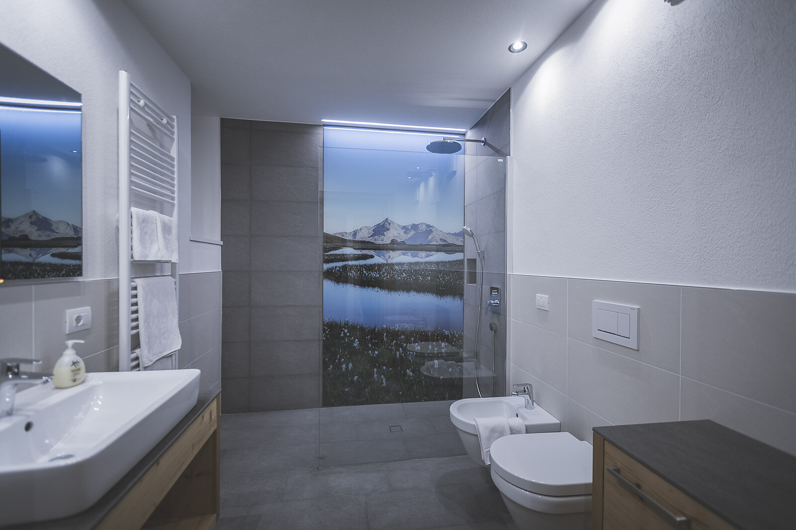 Schneider Hotel Garni Ahrntal 18 suedtirol.info