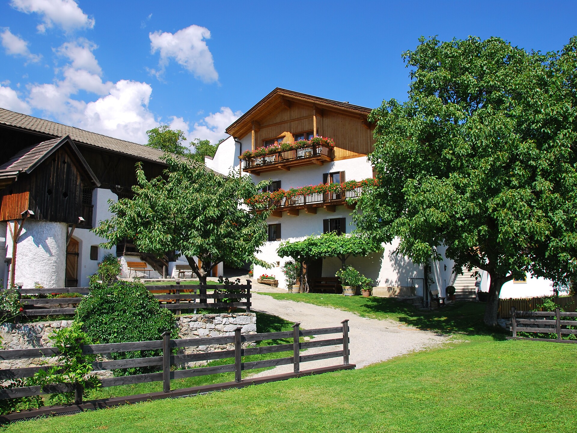 Strasserhof Vahrn/Varna 1 suedtirol.info