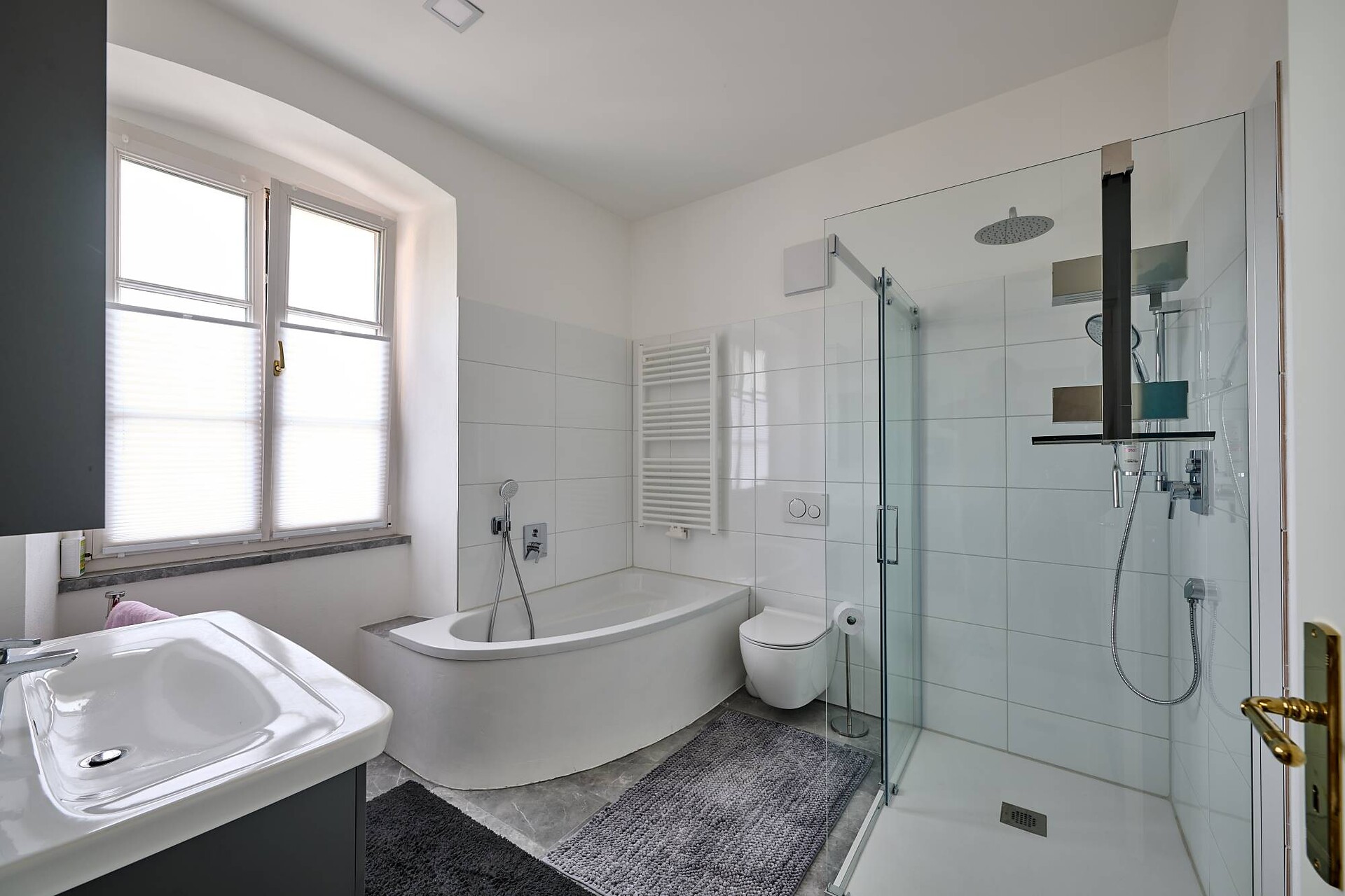 bagno con vasca