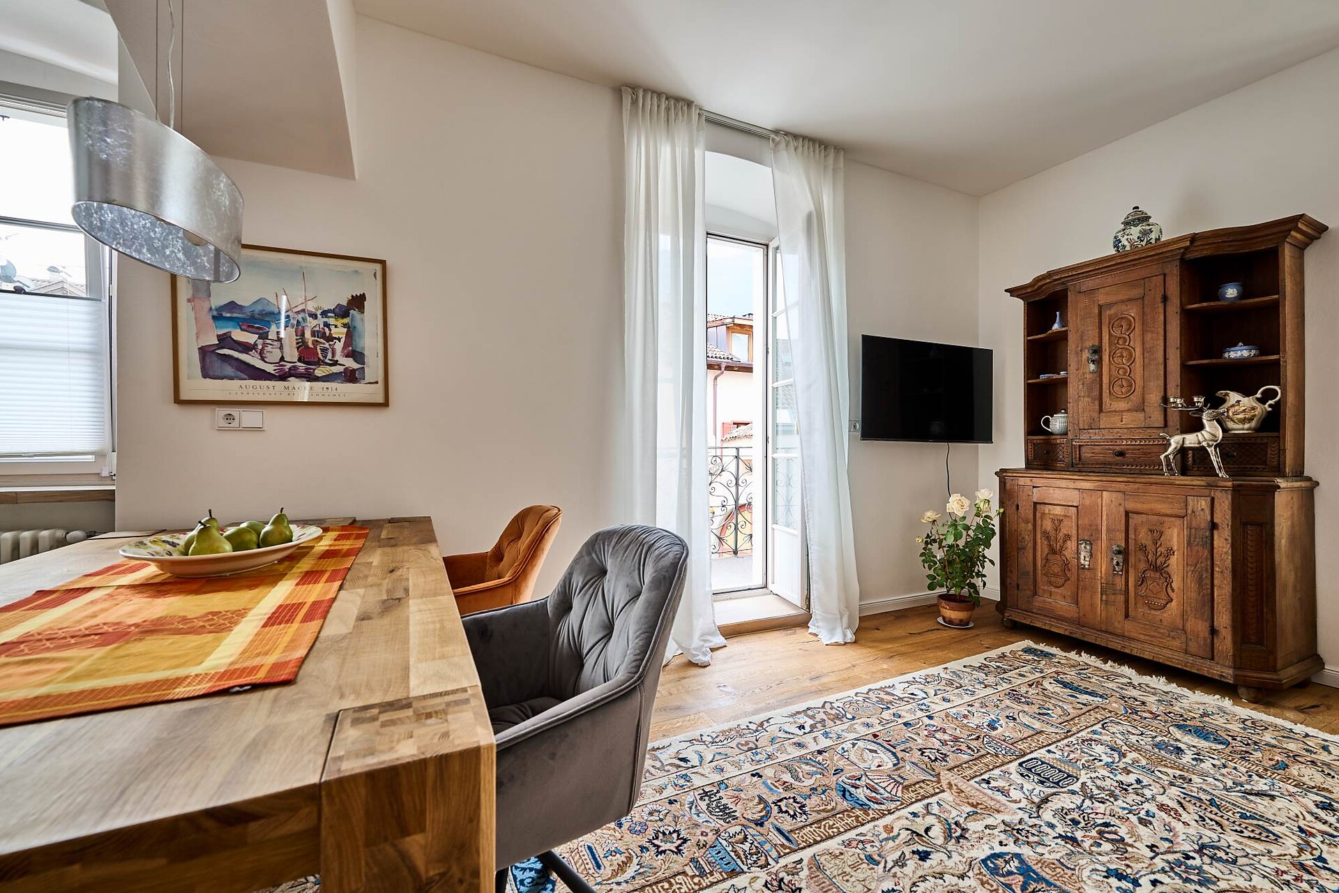 soggiorno e cucina,  1°piano