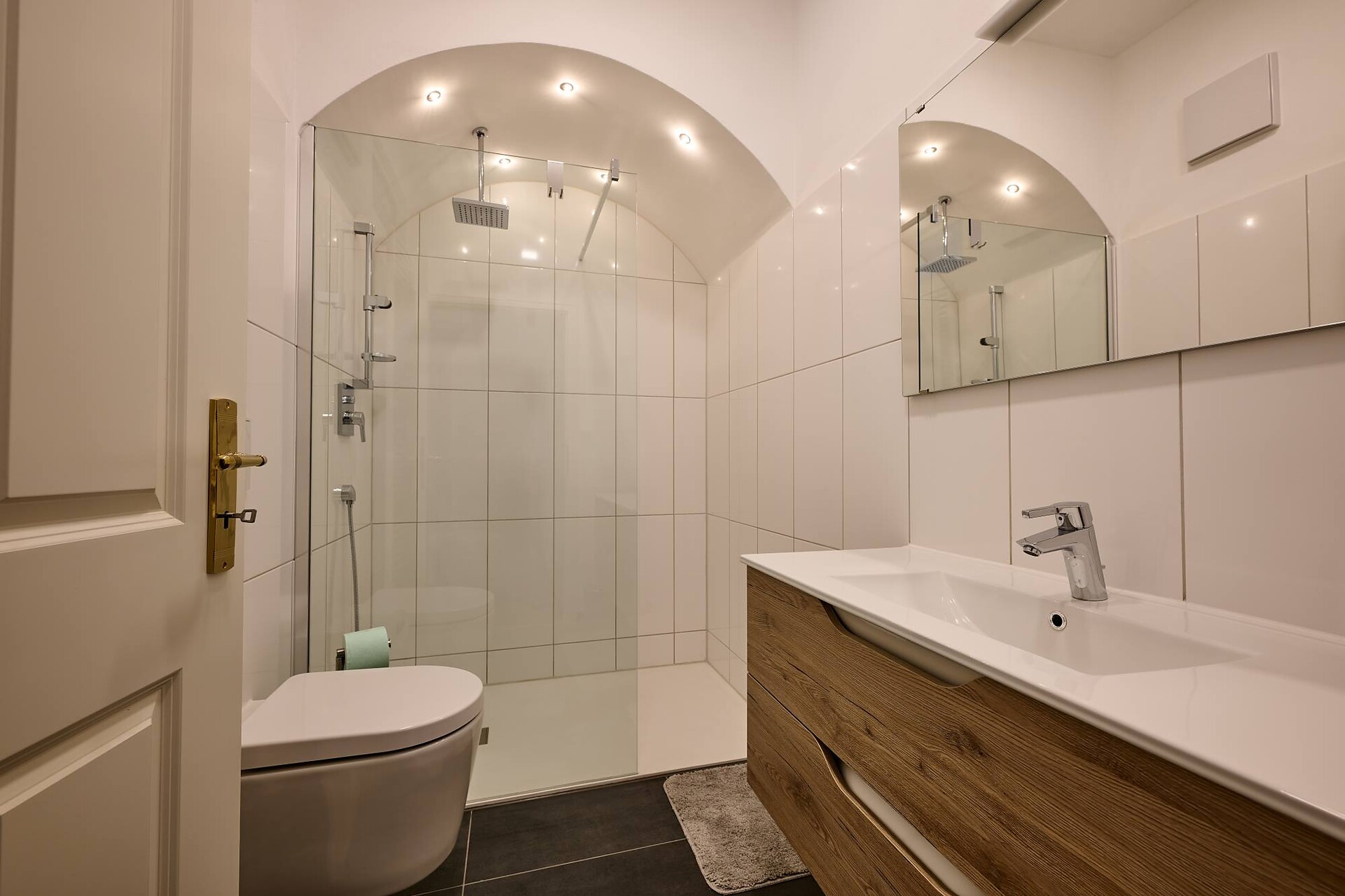 bagno 2, 1°piano