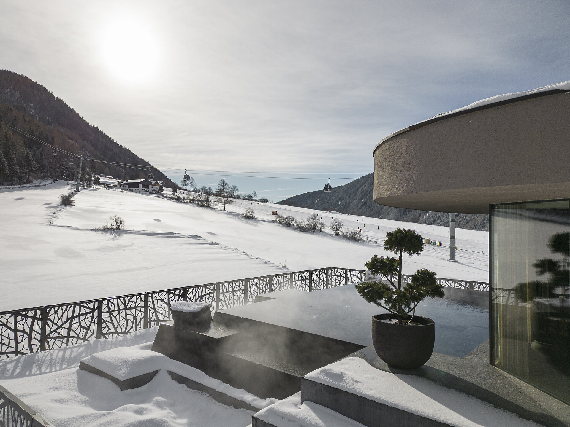 Onsen Pool