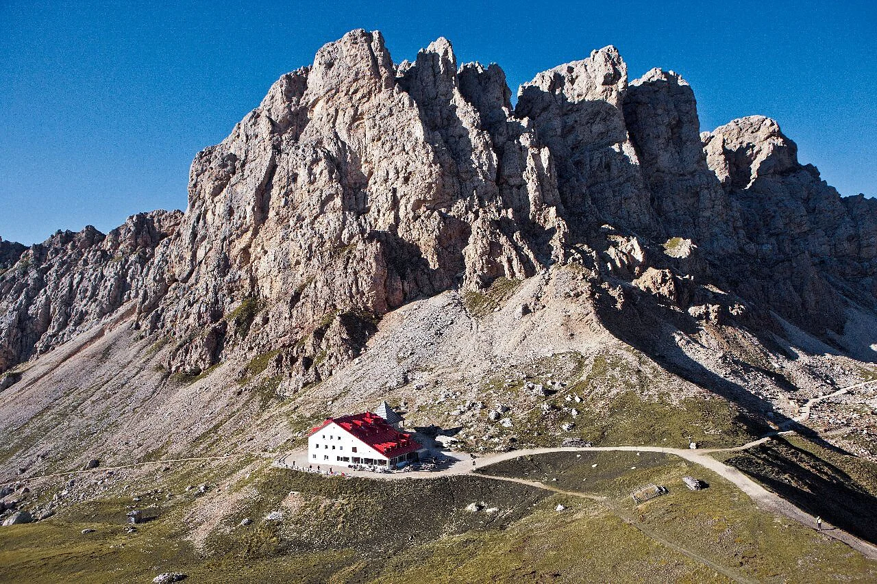 Rifugio/Schutzhaus Tierser Alpl Kastelruth/Castelrotto 4 suedtirol.info
