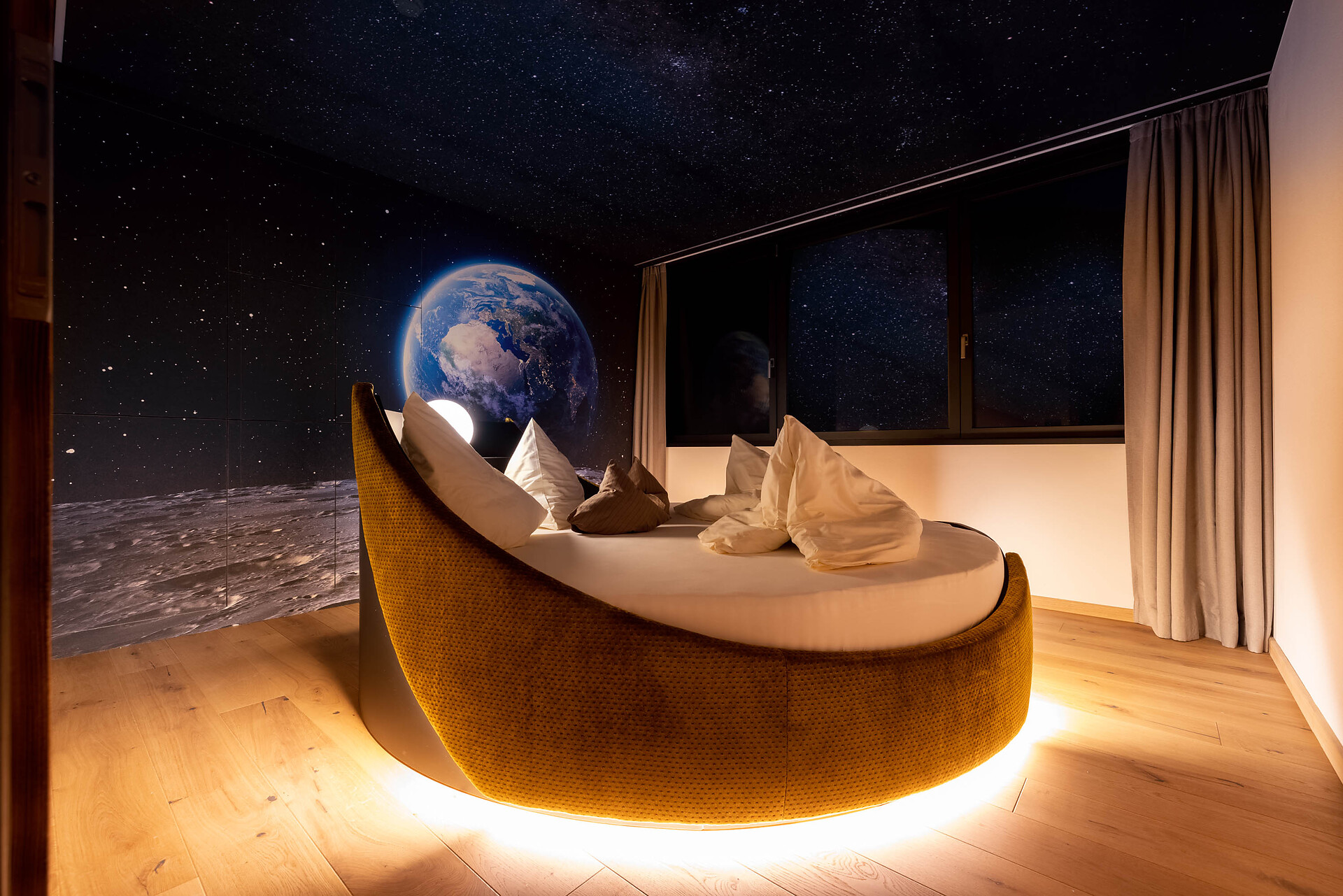 Mondbett drehbar