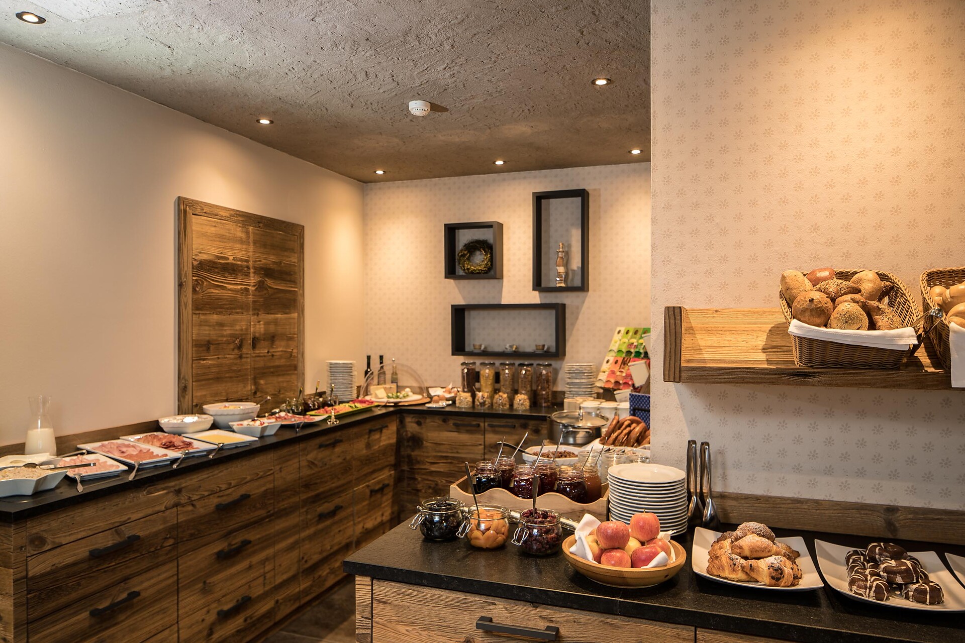 Himmlisch frühstücken in der Sonnleiten Dolomiten Residence