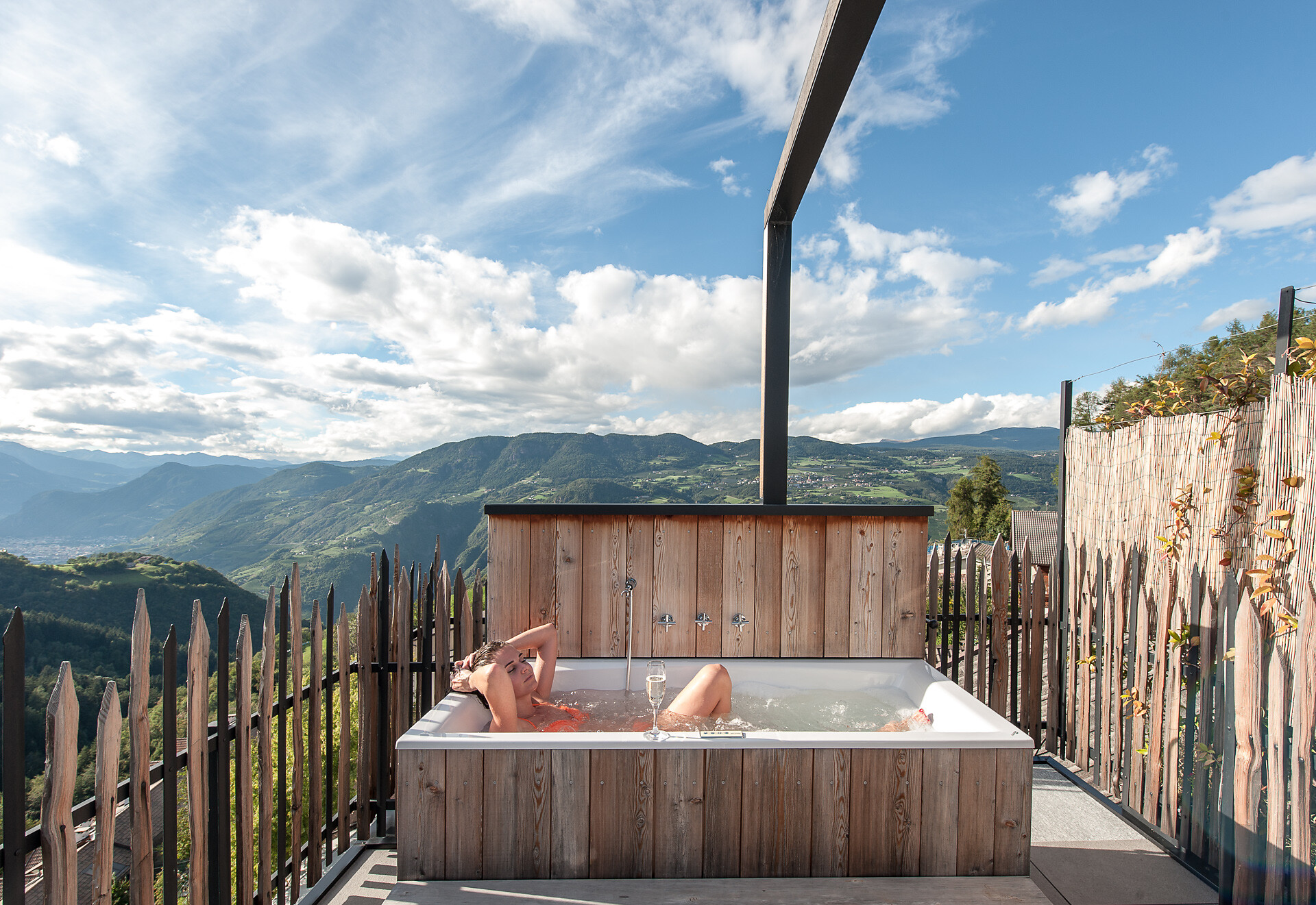 Private Whirlwanne Dachterrasse Sterngucker