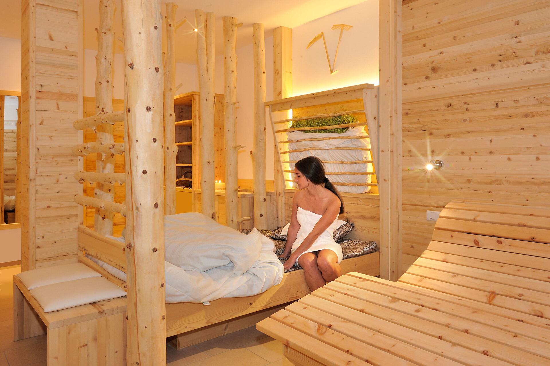 Hay bed