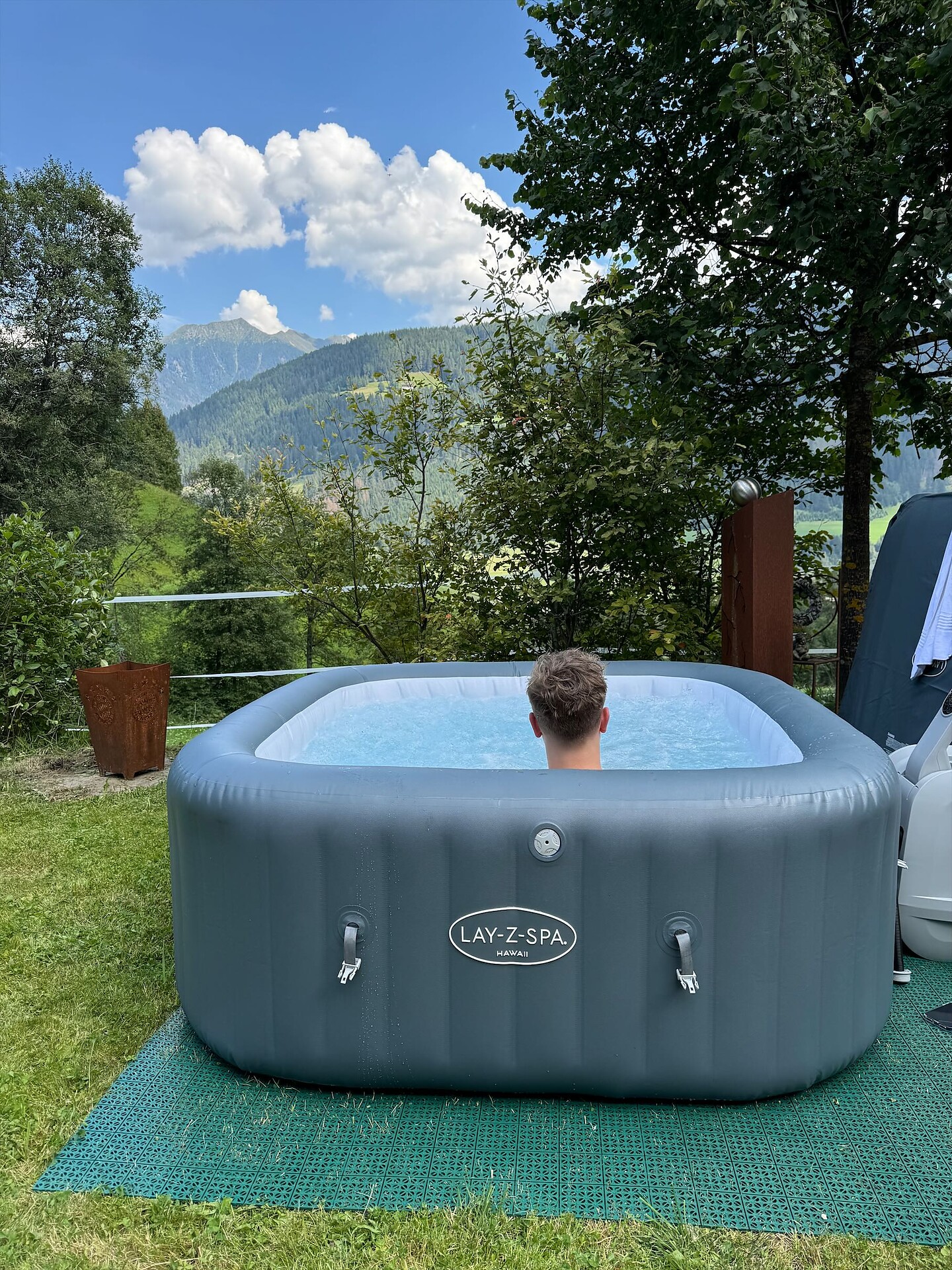 pool