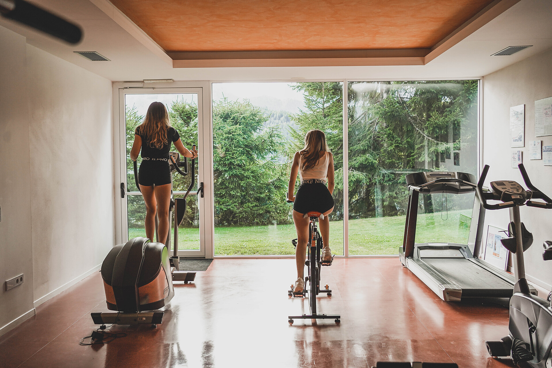 Fitnessraum2