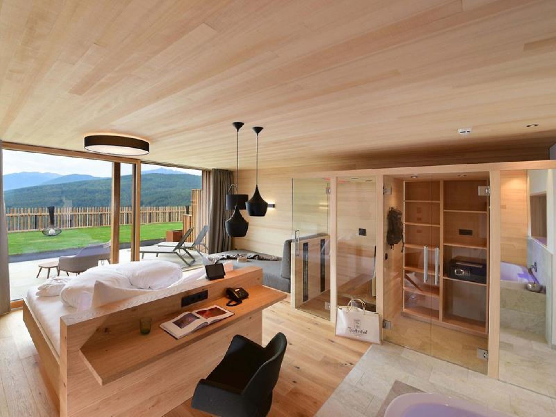 Tratterhof Mountain Sky Hotel Mühlbach 19 suedtirol.info