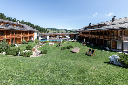 Tirler - Dolomites Living Hotel Kastelruth/Castelrotto 3 suedtirol.info