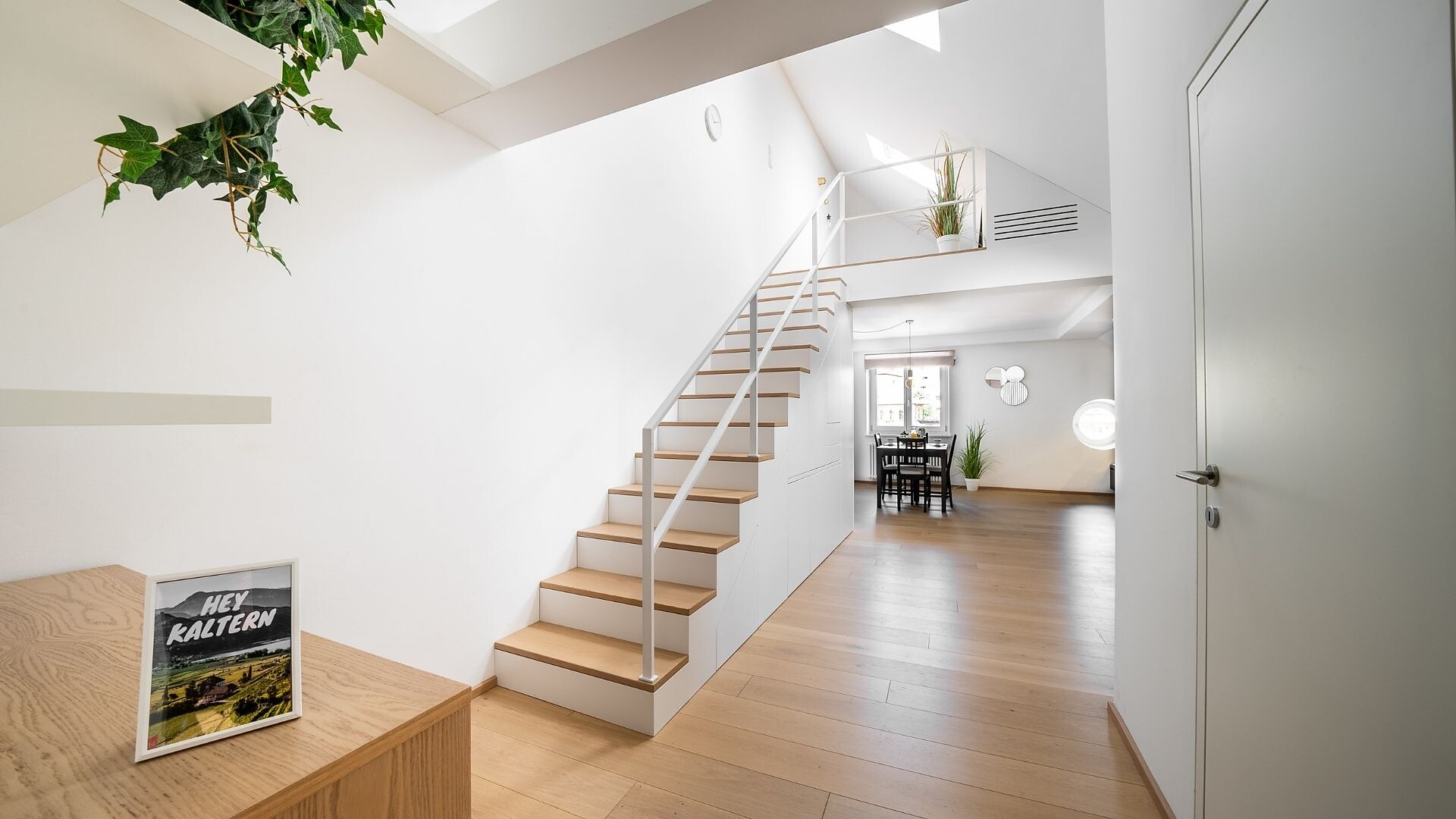 The Hoila Loft