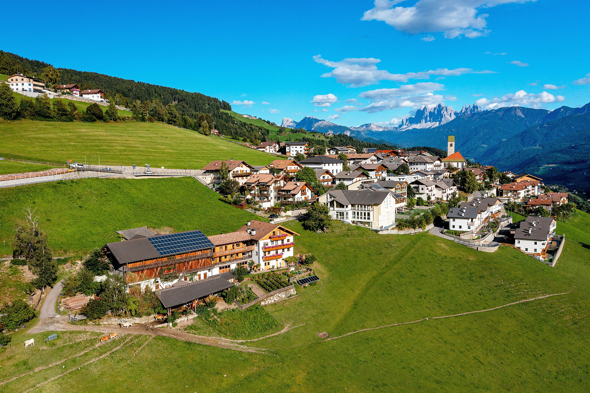 Der Thalhofer Hof am Dorfrand von Latzfons