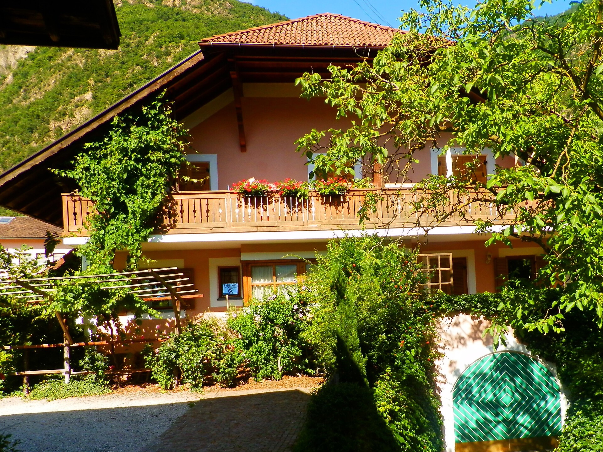 Tinkhauser - Alto Adige Wine Road - #1 - suedtirol.info