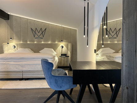 The Laurin Hotel - Small & Charming Wolkenstein 10 suedtirol.info