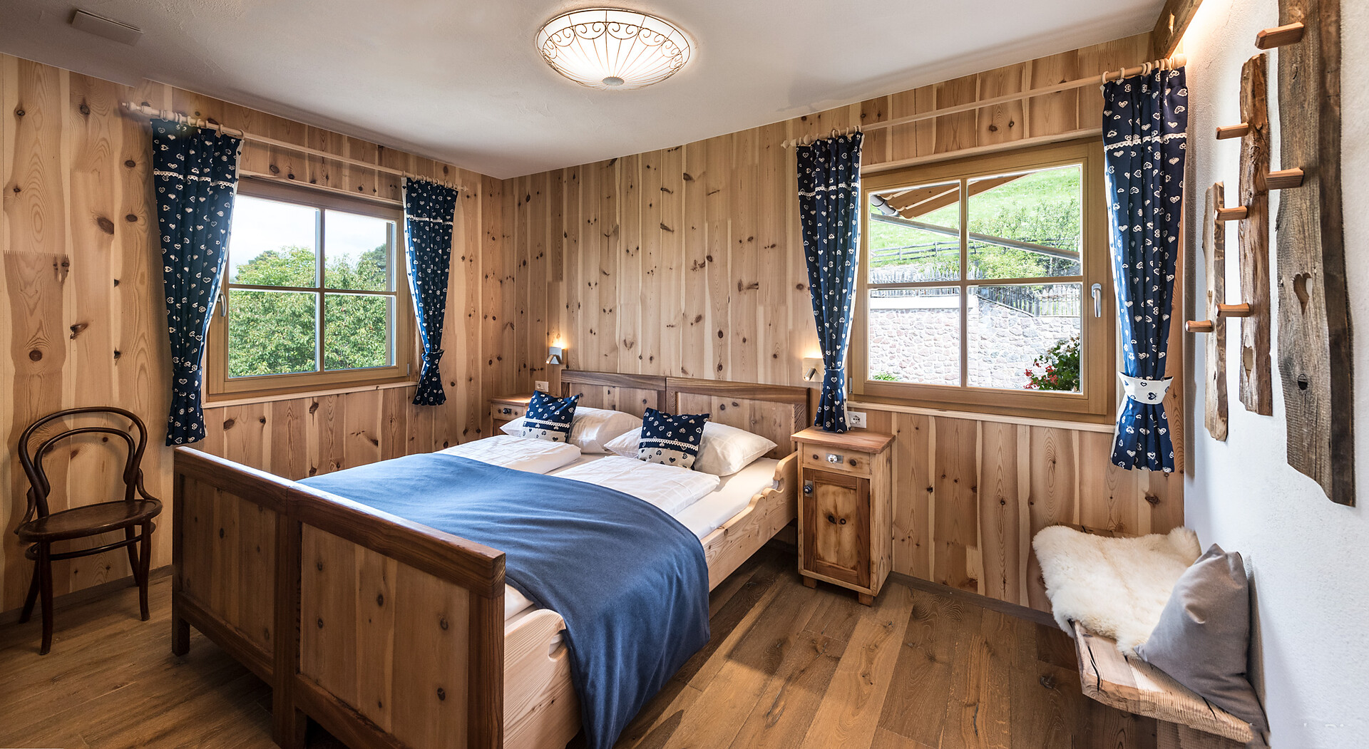 Schlafzimmer Almhütte