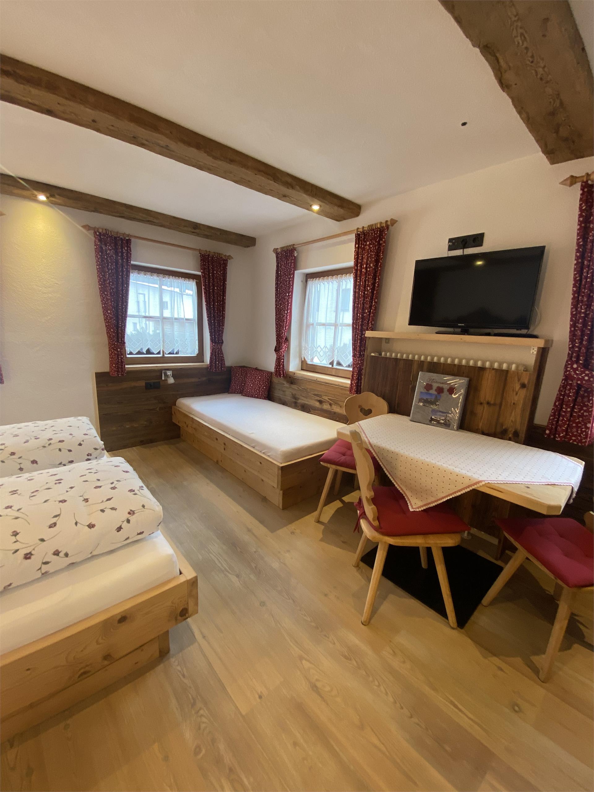 Unteradamerhof Sexten/Sesto 29 suedtirol.info