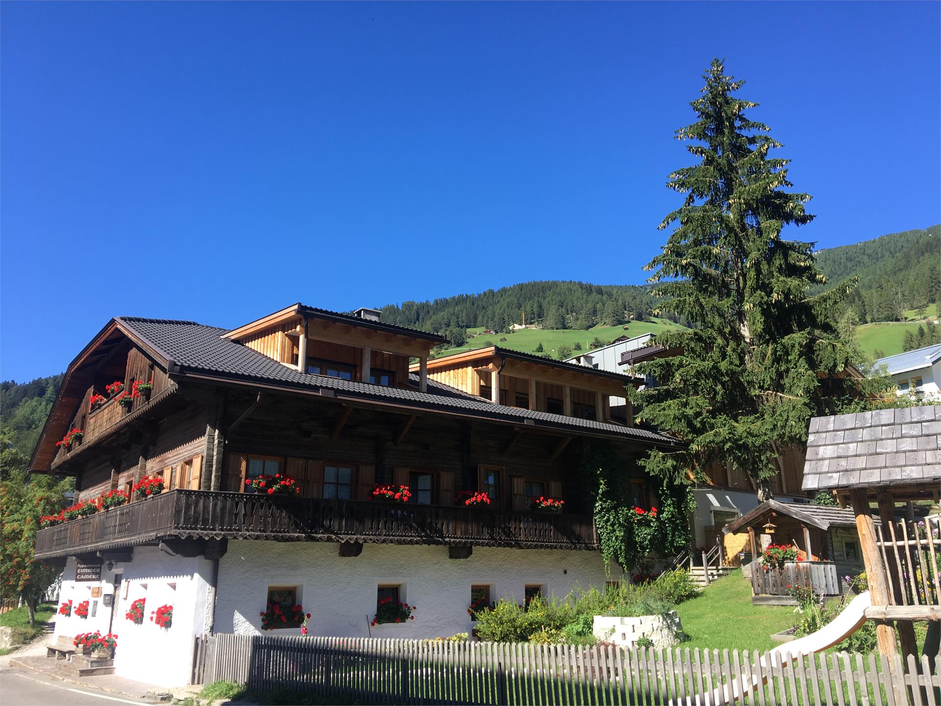 Unteradamerhof Sexten/Sesto 1 suedtirol.info
