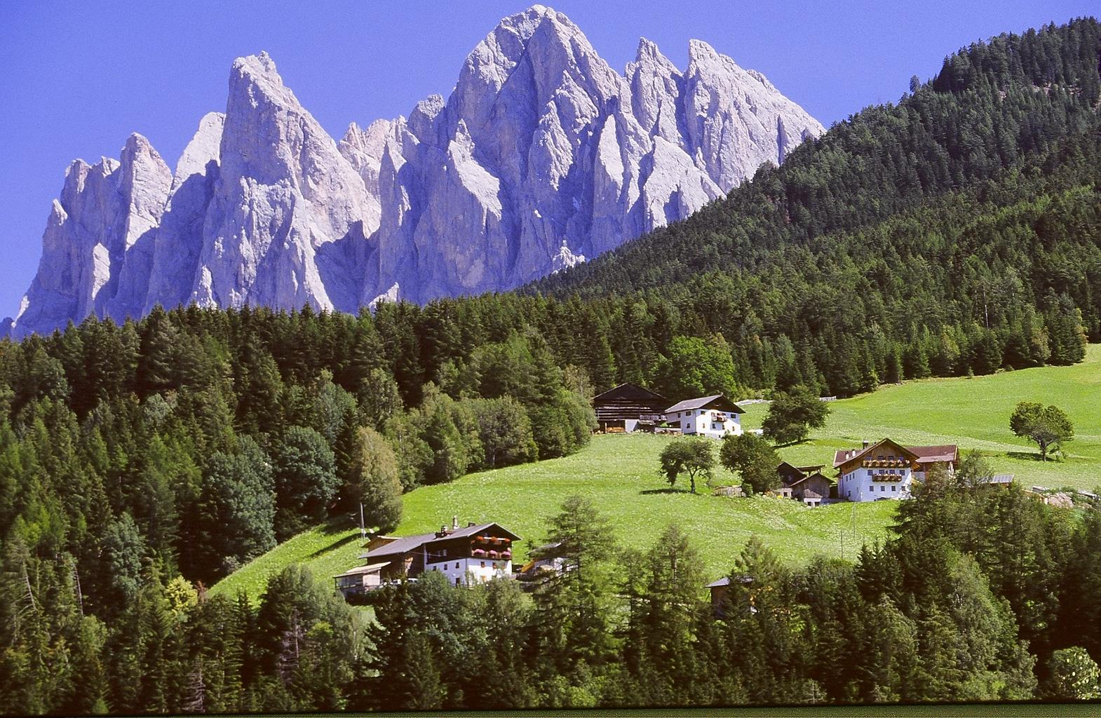 Unterschnothof Villnöss/Funes 2 suedtirol.info