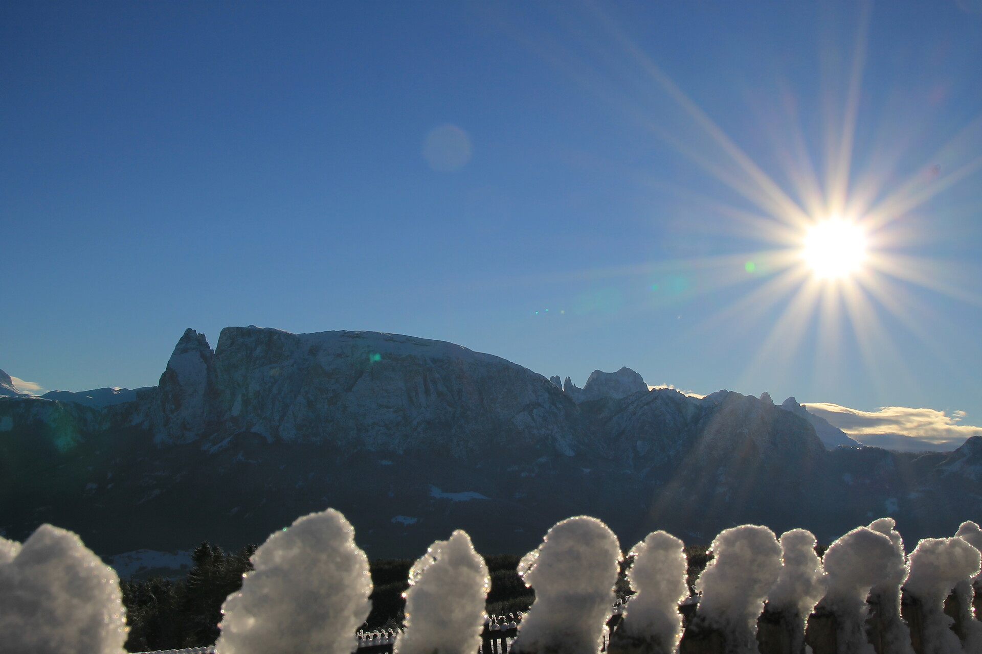 Sonne und Schnee