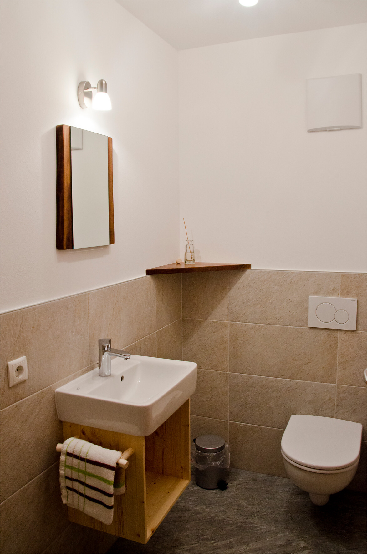 Separate WC