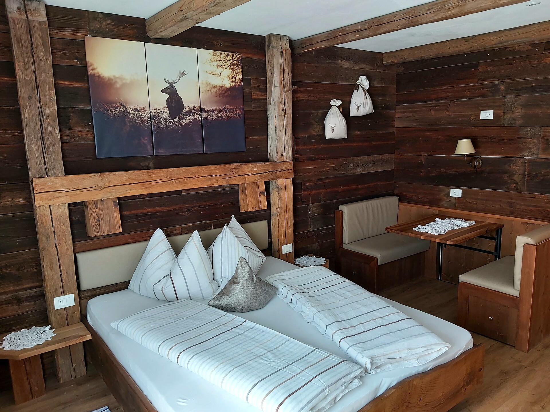 Doppelzimmer/Dreibettzimmer Plattenspitz