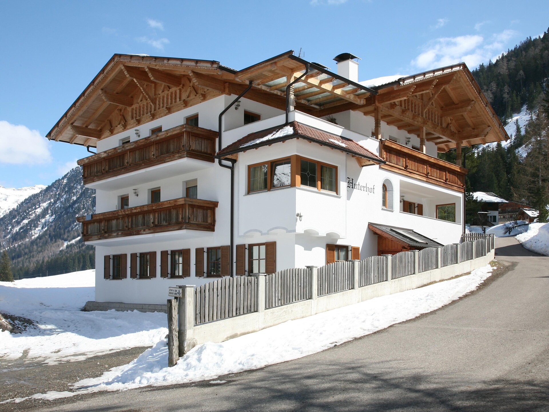 Farm Holiday Huterhof, Val Sarentino/Sarntal Valley, South Tyrol