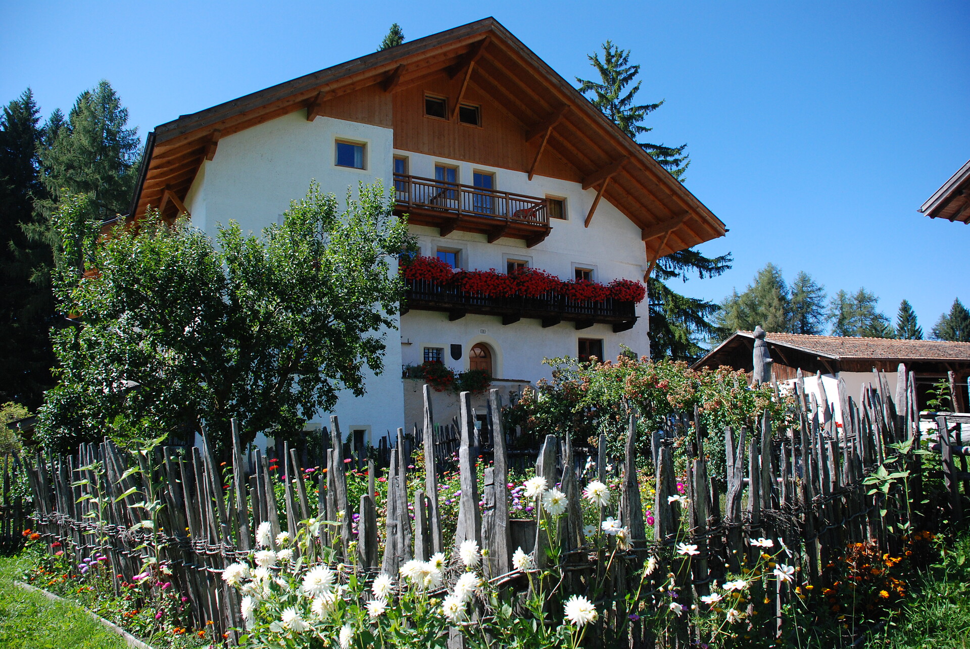 Der Bachnerhof im Sommer