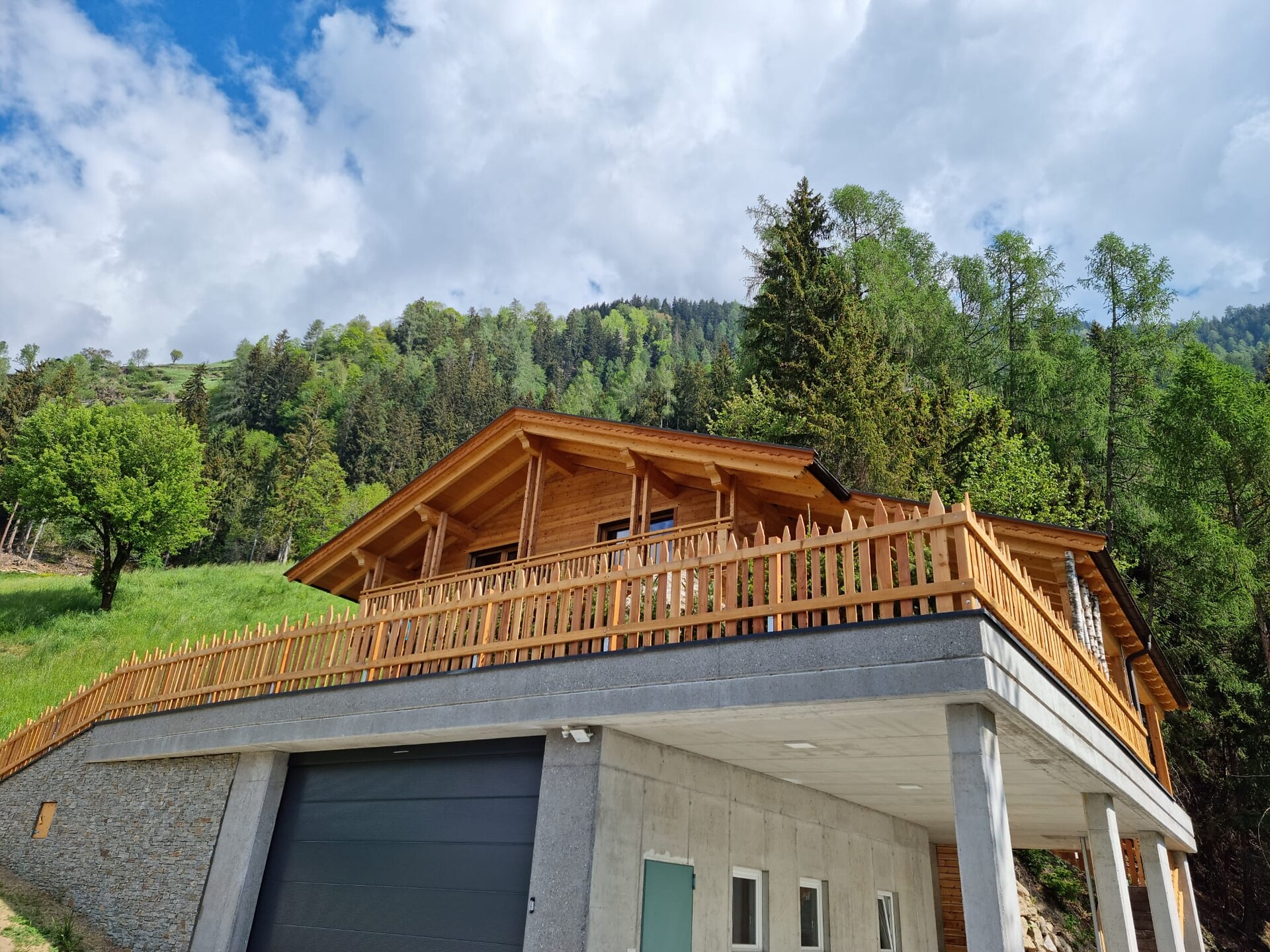 Holiday on a farm Mountain Chalet Heidi und Peter