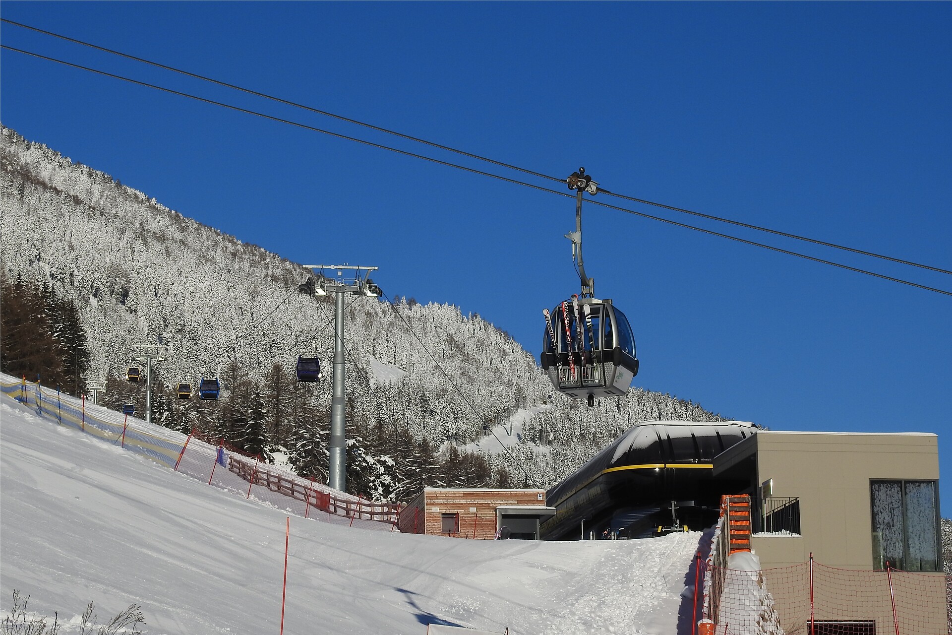 Skigebiet fünf Gehminuten entfernt