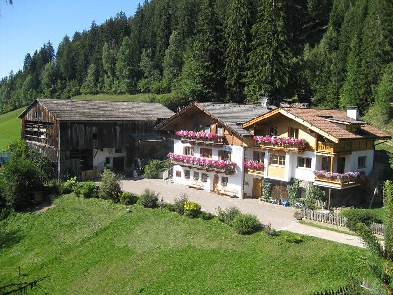 U.a.B. Unterwerkstatthof Deutschnofen 1 suedtirol.info