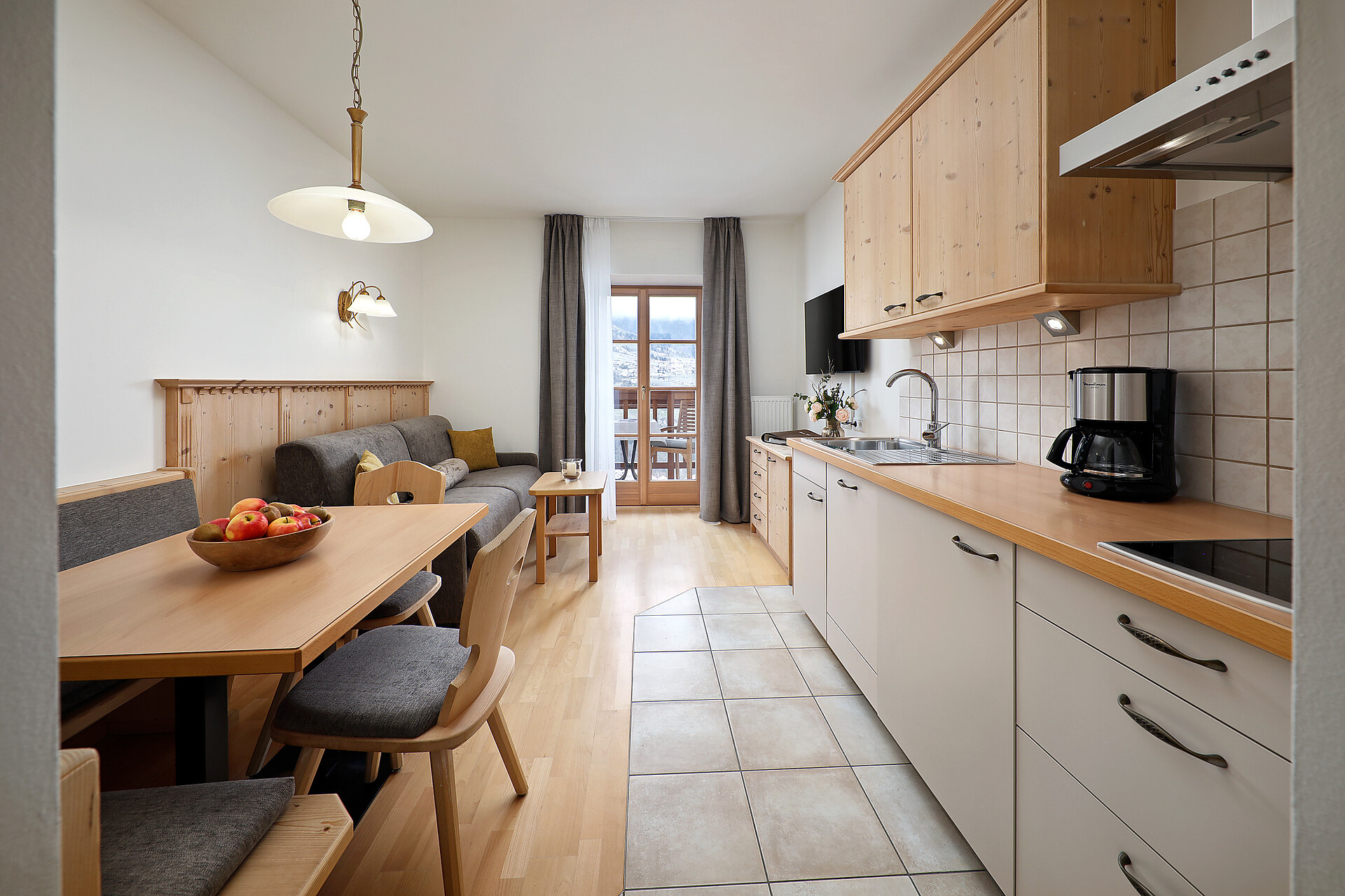 Wohnküche Wohnung Tirol