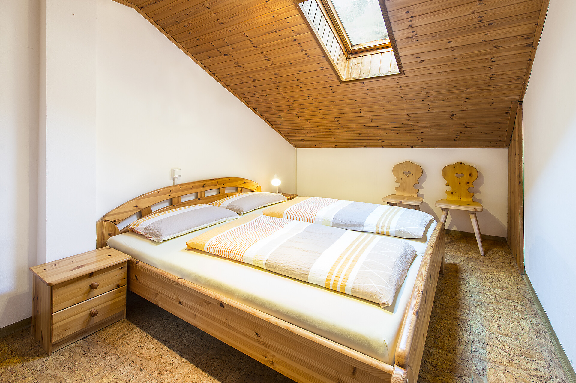 Schlafzimmer 2