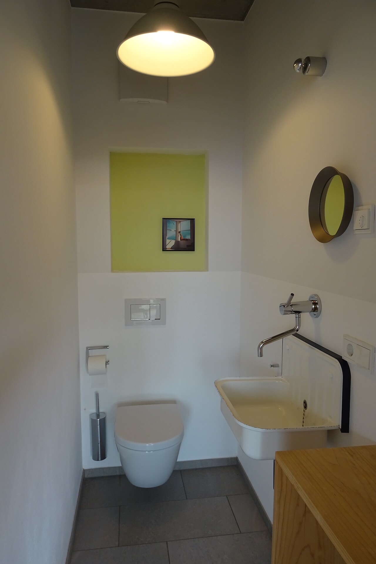 day toilet