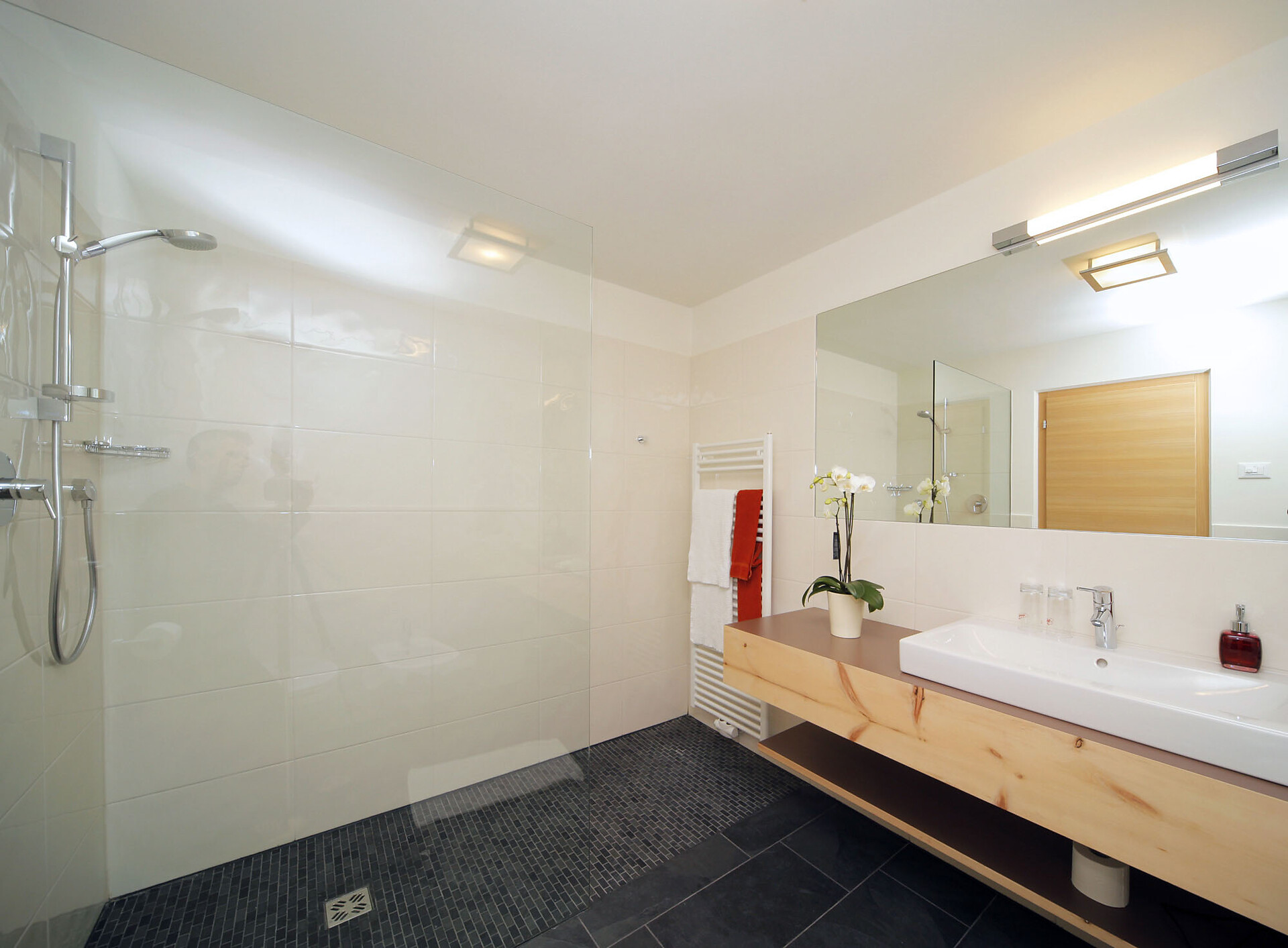 bathroom luxury room