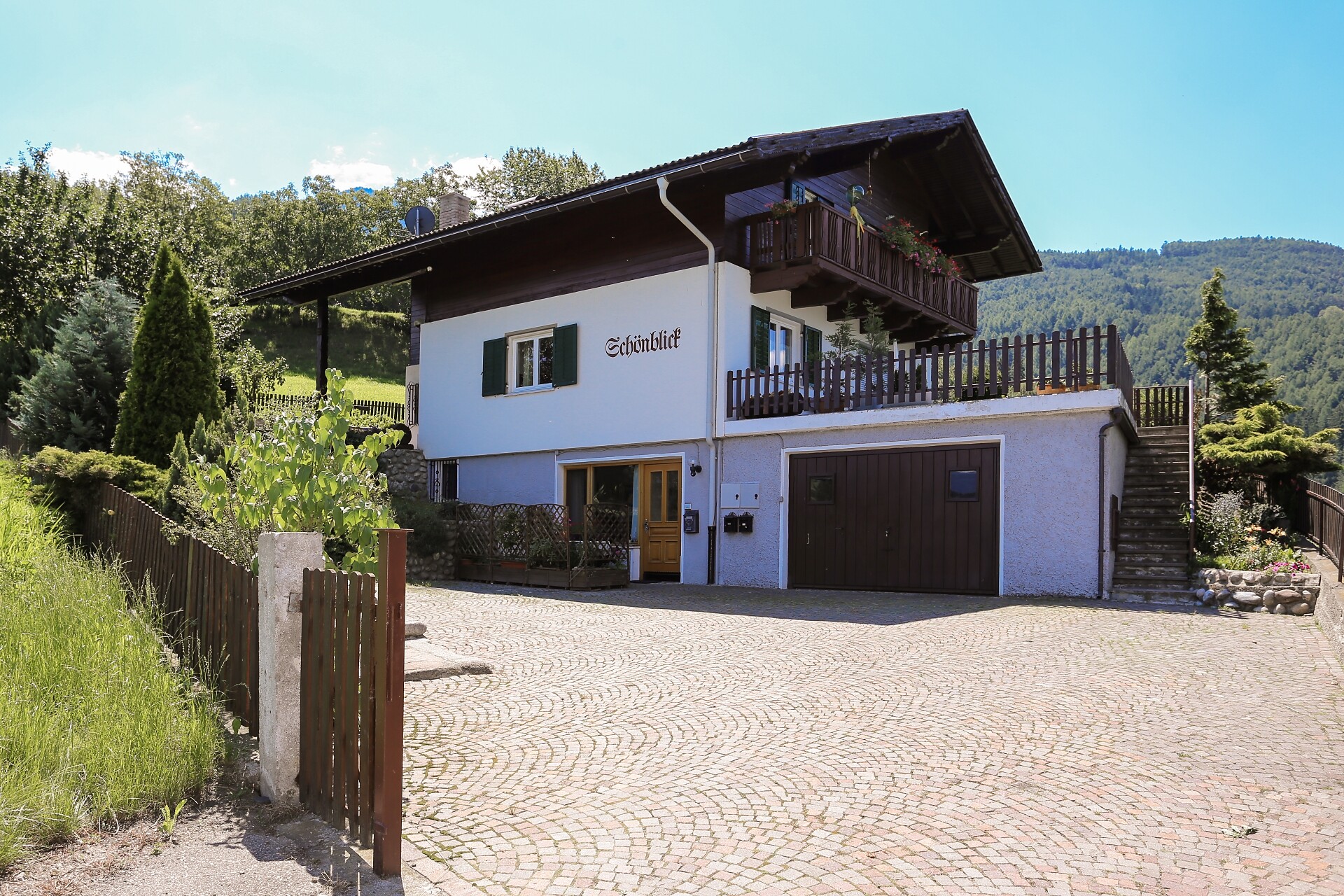 Villa Schönblick Klausen 2 suedtirol.info