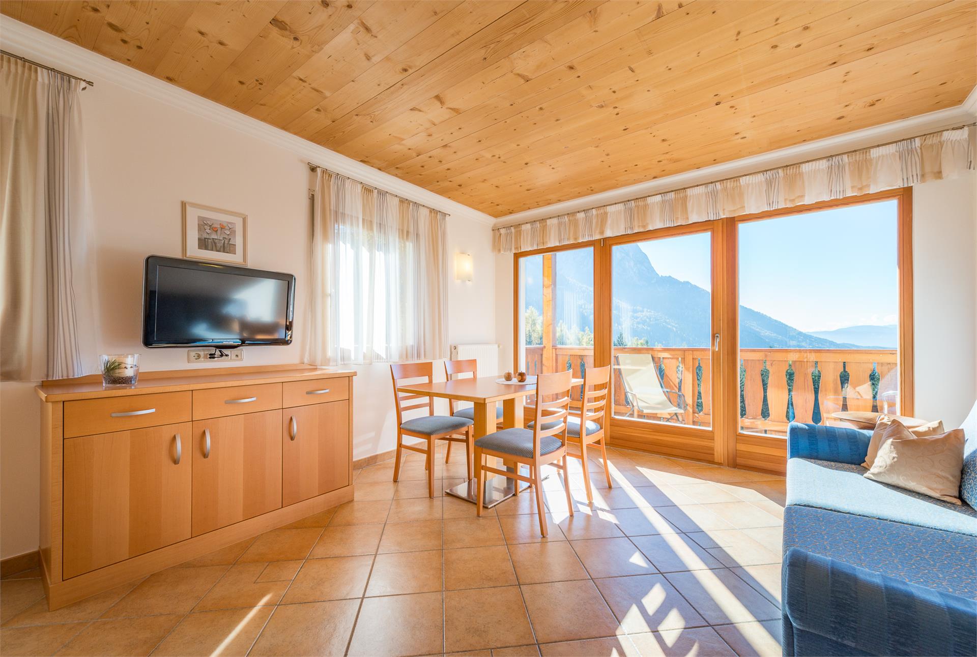Villa Pircher Kastelruth 11 suedtirol.info